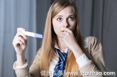 女性出现5种现象，多半与卵巢强弱有关，保养卵巢更显年轻