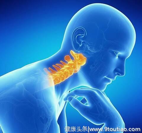颈椎病的4大特点与5大病因及其治疗